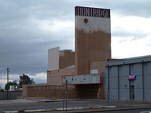 2010-1218-HuntridgeTheater1