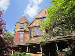 203 Union Ave., Saratoga Springs NY