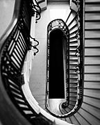 3-story, cantilevered oval staircase in the MN State Capitol