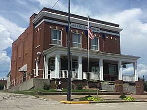 Eagles Home (Mt Vernon, Indiana) 23 09 13 045000