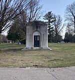 Grave of Walter Owen Briggs Sr. (1877–1952) at Holy Sepulchre Cemetery, Southfield, Michigan 1