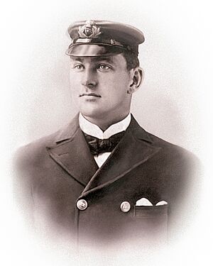 Henry Tingle WILDE - Chief Officer - RMS Titanic.jpg