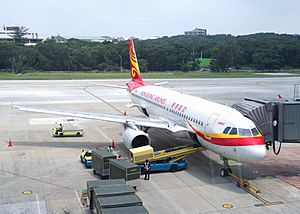 Hong Kong Airlines Airbus A320 (B-LPB) at Taichung Airport