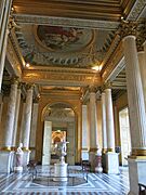 Salles des colonnes du Louvre, vue vers l'ouest