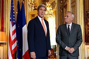 Secretary Kerry Meets With French Foreign Minister Ayrault (28365791130)