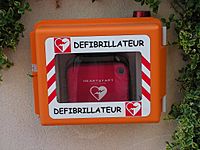Street-defibrillator