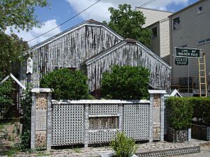 Beer Can House