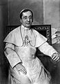 Benedictus XV, by Nicola Perscheid, 1915 (retouched)