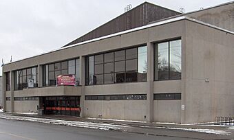 Centre Etienne Desmarteau. Hockey Arena in Montreal.jpg