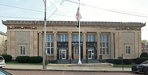 Greenville PA Post Office Front Exterior November 2021