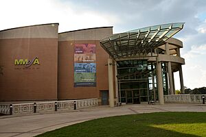 Mobile Museum of Art (front entrance).jpg