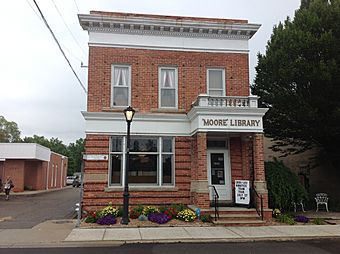 Moore Public Library.jpg