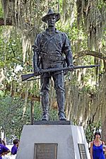 Savannah GA USA Forsyth Park Spanish-American War statue.jpg