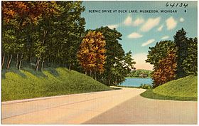 Scenic drive at Duck Lake, Muskegon, Michigan (64134).jpg