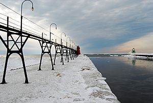 SouthHavenLightSouthPier