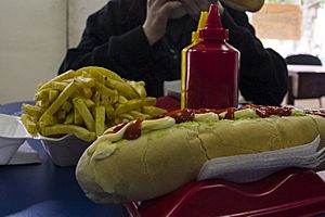 Vienesa Italiana - Completo Italiano - Chilean Hotdog