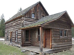 Whitcomb-Cole Cabin (7071607443)