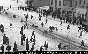 1917-Boys Race Above-Wiki