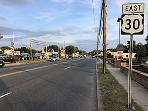 2018-10-01 17 34 44 View east along U.S. Route 30 (White Horse Pike) just east of Camden County Route 686 (Gibbsboro Road) in Clementon, Camden County, New Jersey