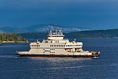 2022-01-07 BC Ferries QUEEN OF CUMBERLAND - IMO 9009360, at Swartz Bay, BC Canada.jpg