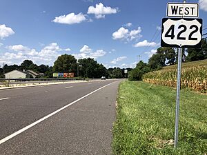 2022-08-24 12 57 01 View west along U.S. Route 422 (Conrad Weiser Parkway) just west of East High Street in Womelsdorf, Berks County, Pennsylvania