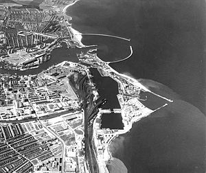 An Aerial view of Sunderland (9105585273)