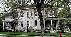 Bailey-LewerLibrary