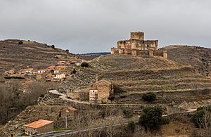 Castillo de Magaña, Soria, España, 2016-01-03, DD 03.JPG