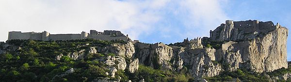 Château de Peyrepertuse (face nord)