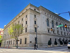 Elbert P. Tuttle United States Court of Appeals Building, Atlanta, GA (46559092925)