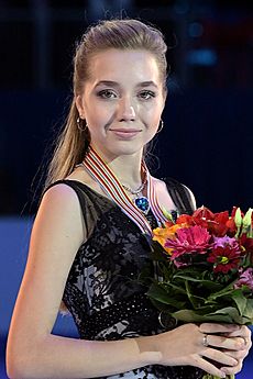 Elena Radionova at the 2016 European Championships - Awarding ceremony.jpg