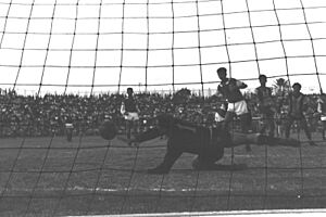 Flickr - Government Press Office (GPO) - Hapoel Haifa Goalie