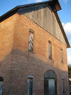 Glidden House2 Barn
