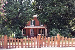 Kimball House in Dardanelle, AR 001