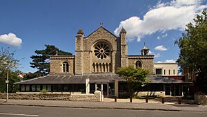 Oxford StAndrew west.jpg
