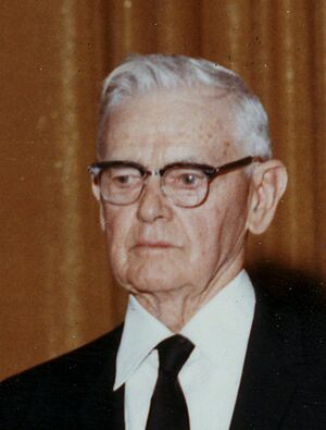 RonaldReaganWalterCorinaKnott1971 (cropped).jpg