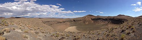 2014-07-18 16 28 48 Panorama of the Lunar Crater, Nevada