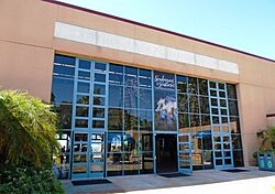 Birch Aquarium entrance.jpg