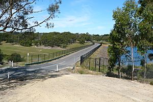 Devilbend Reservoir approch road 2008