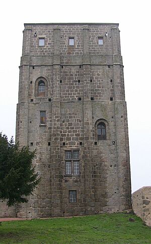 Donjon roman d'Huriel
