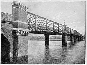 First Wandsworth Bridge
