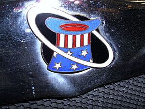 Flickr - Hugo90 - Now I've forgotten whose logo this is. I think it is from a car named for a famous person, like Rickenbacker. I'm sure.jpg