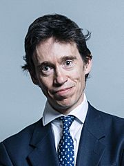 Official portrait of Rory Stewart crop 2