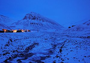 Polar-Night Longyearbyen