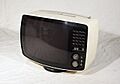 Televisore a transistor, bianco e nero, portatile, 17 pollici - Museo scienza tecnologia Milano 09704
