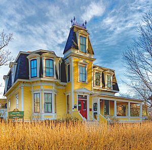 The Thomas Williams Heritage House. Moncton, NB (33247354863) (cropped)