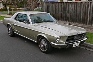 1967 Ford Mustang coupe (2015-07-03) 01