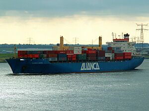 Aliança Europa - IMO 9000742 - Callsign PPSV, Port of Rotterdam 20-Jun-2006