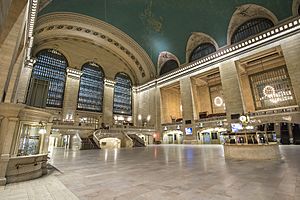 Blizzard of 2015- Empty Grand Central Terminal (16377099101)