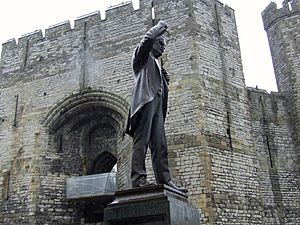 David Lloyd George statue next to Caernarfon Castle